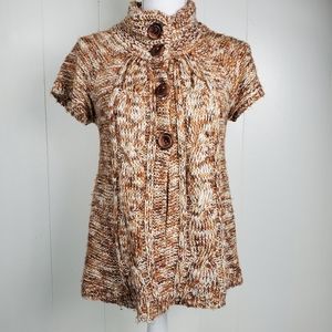 Daytrip short sleeve button front sweater medium
